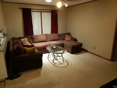 5th image of 3032 Stoneybrook Ave