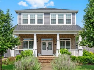 865 N Main St, Bentonville, AR 72712