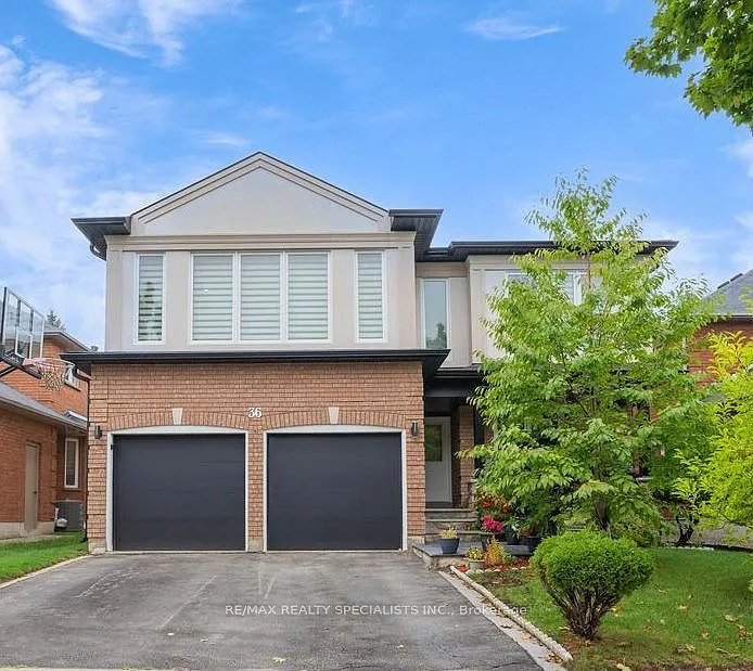 36 Devonsleigh Blvd photo 1