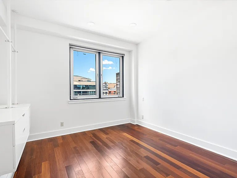149 Huron St #6C — Photo 9