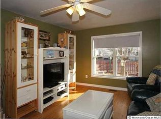 23 Dalby Pl, Middletown, NJ 07748