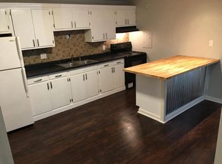 656 S Shore Ct #656, Vermilion, OH 44089
