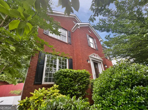 200 Eagle Glen Ct, Woodstock, GA 30189