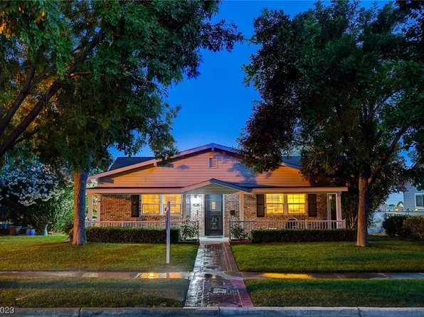 1337 Denver St, Boulder City, NV 89005