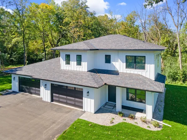 36 Lilah Ln, Tonka Bay, MN 55331