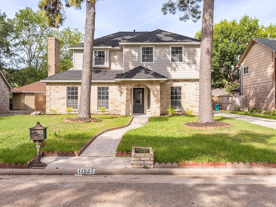 1st image of 11527 Corola Trail Dr