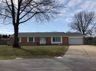 19390 Sunny Slope Trl, South Bend, IN