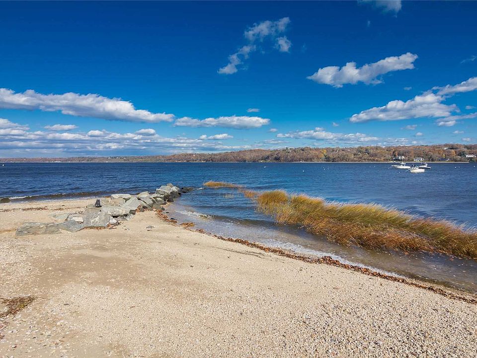 1 Deering Ct, Laurel Hollow, NY 11791 Zillow