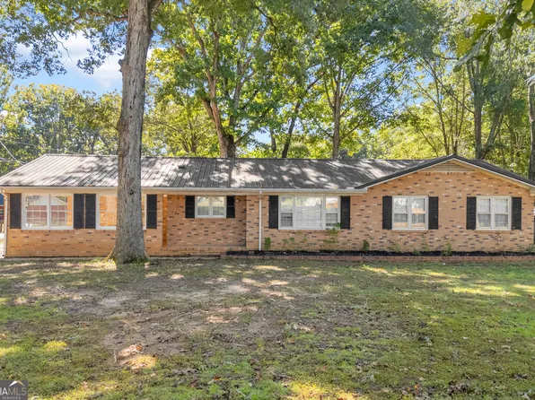 315 Westwood Rd, Commerce, GA 30529