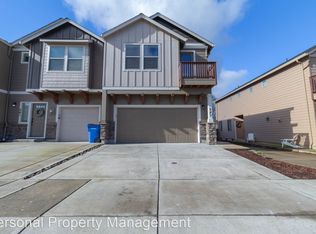 243 N 33rd Ct, Ridgefield, WA 98642