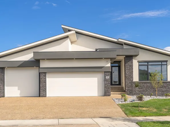 20 Easton Close, Saint Albert, AB T8N 3X9