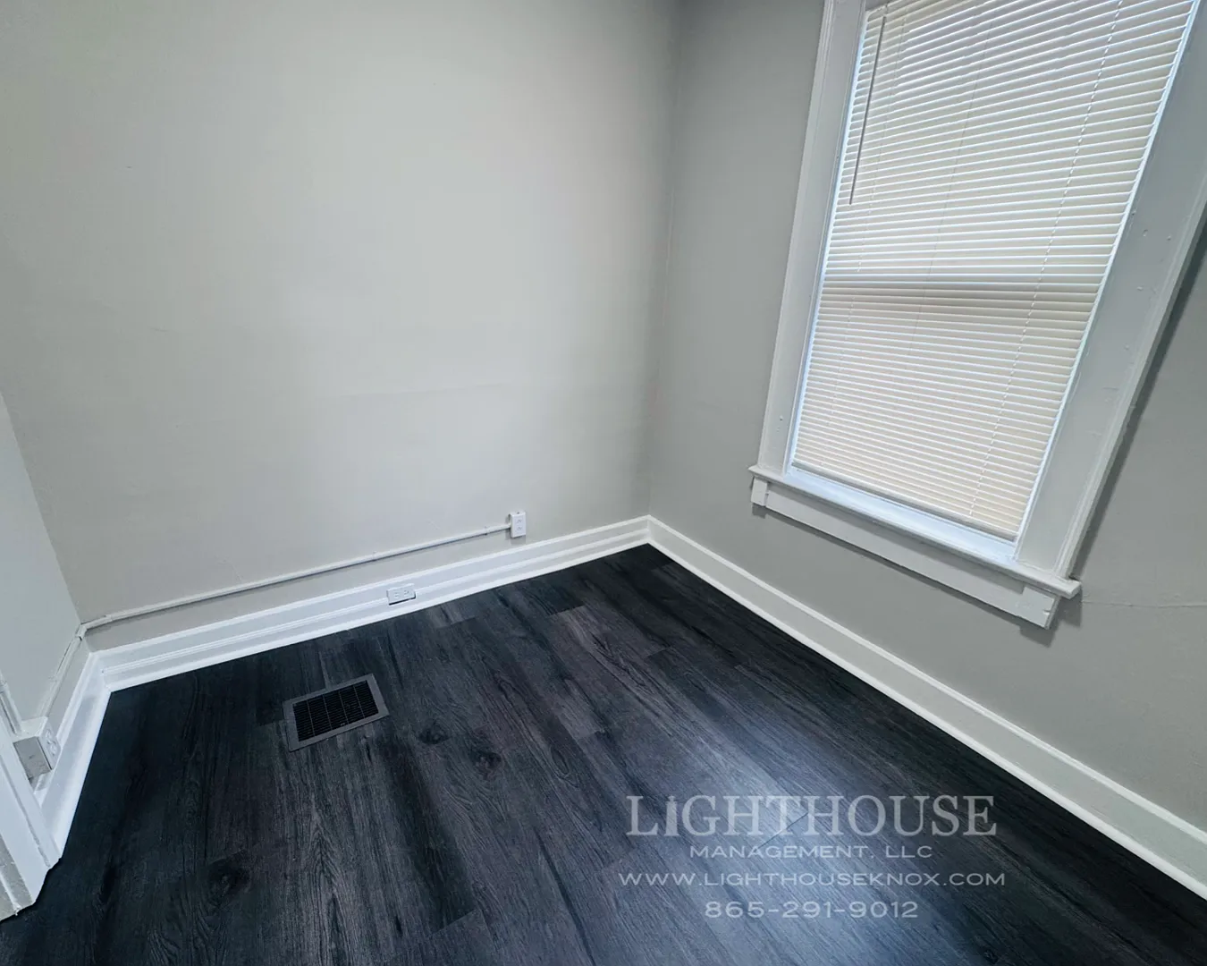3120 E Fifth Avenue $1,395 — Photo 3
