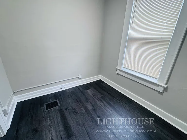 3120 5th Ave E — Photo 3