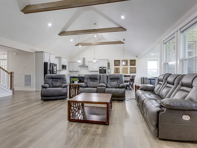 5043A High Park Hill Dr — Photo 7