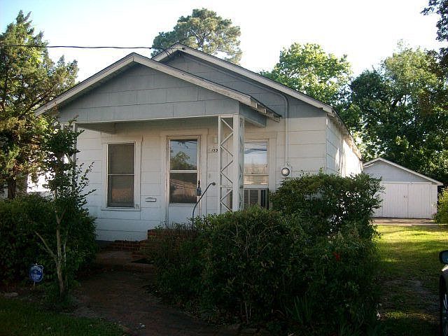 1st image of 1535 Sabine Ave
