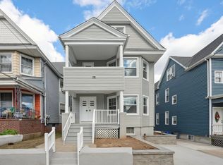 27 W 45th St, Bayonne, NJ 07002