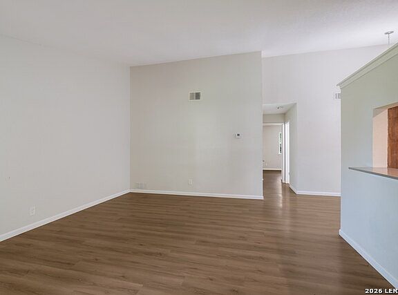 5th image of 5214 Meadow Rise St