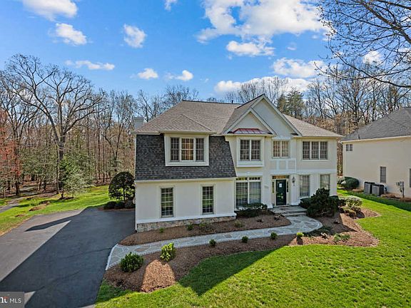 2nd image of 10311 Regency Station Dr