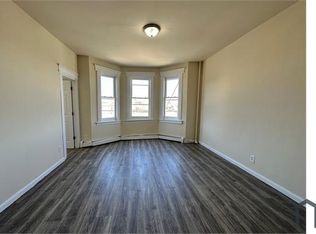 413 18th Ave #2, Newark, NJ 07108