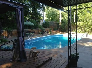 5460 Lake Ct, Douglasville, GA 30135