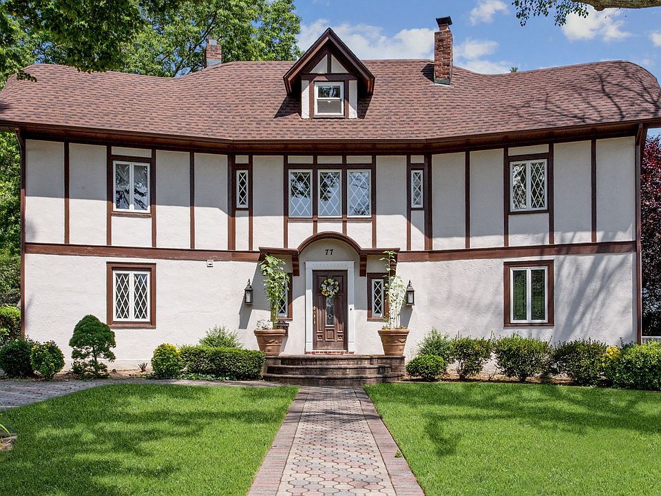 1st image of 77 Magnolia Ave