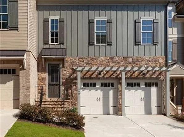 302 Trecastle Ln, Canton, GA 30114