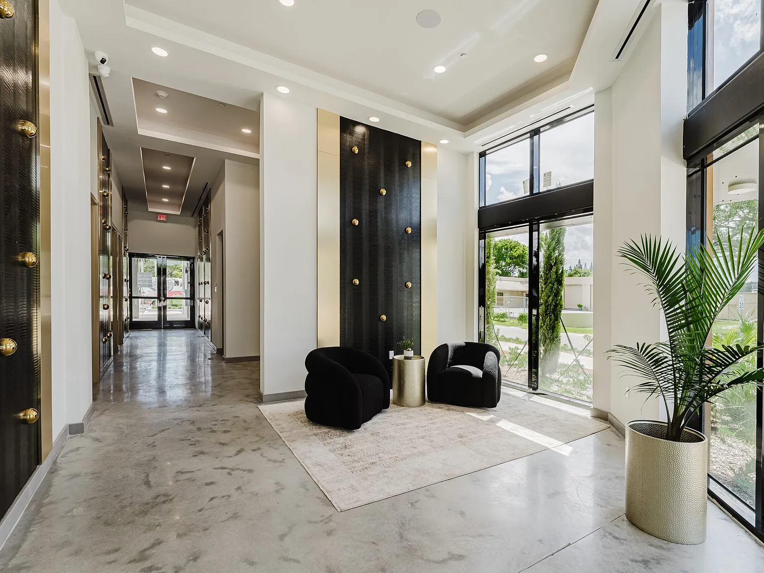 Koosh Living at Griffin — Photo 2