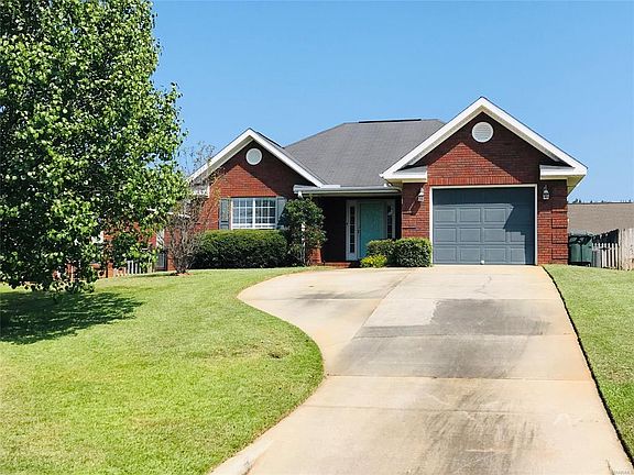 2nd image of 215 Windsor Garden Dr