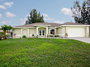 2945 SW 9th Pl, Cape Coral, FL 33914