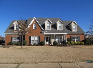 6574 Acree Woods Dr, Olive Branch, MS 38654