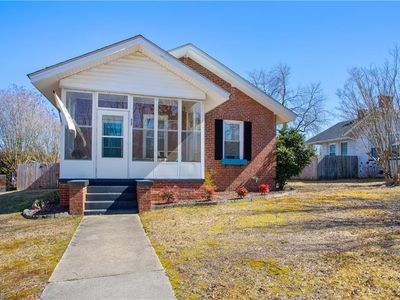 1614 Upland Dr, Greensboro, NC, 27405