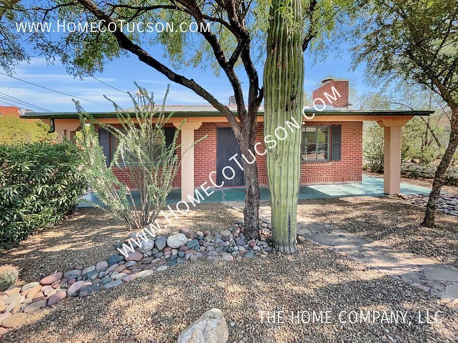 1st image of 1507 E Blacklidge Dr