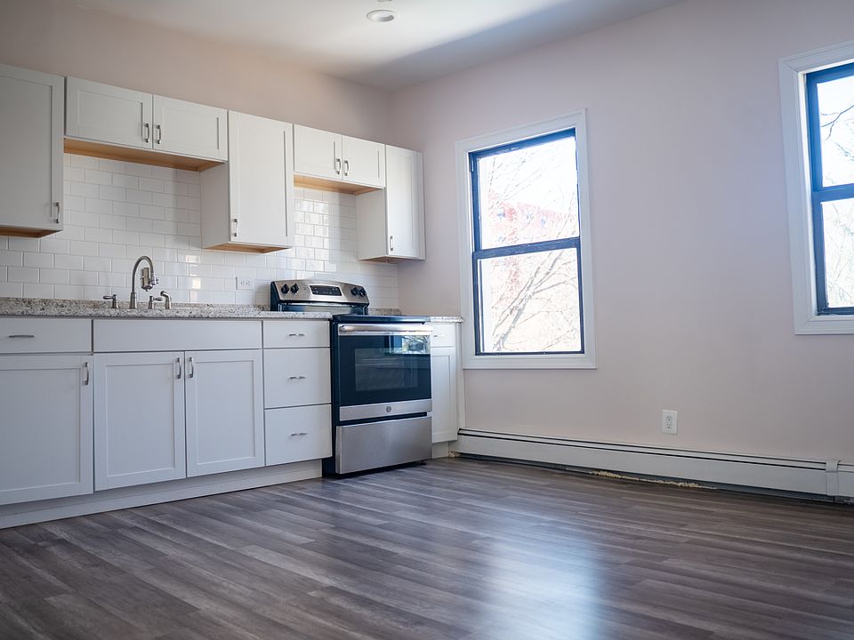 1st image of 30 Buffalo Ave #2