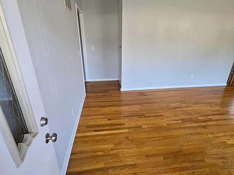 306 Holly Manor Rd — Photo 6