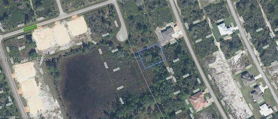 1st image of 6857 Dickinson Dr