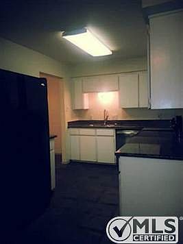 4th image of 4320 Segura Ct N