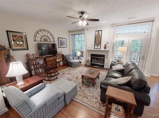 102 Lamplighter Pl, Williamsburg, VA 23185