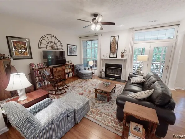102 Lamplighter Pl, Williamsburg, VA 23185