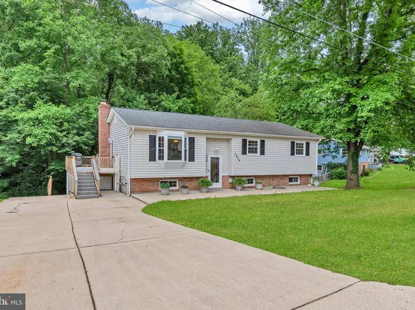 7906 Wicker Ln, La Plata, MD 20646