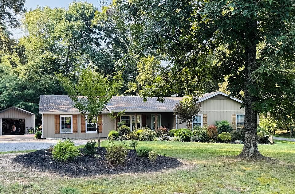 1st image of 555 Jackson Forest Rd