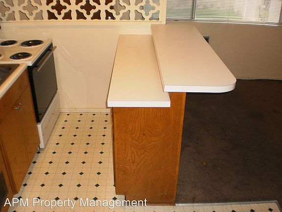 5th image of 6308 Newlin Ave APT A