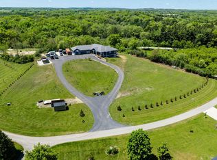 2578 Back ROAD, Burlington, WI 53105