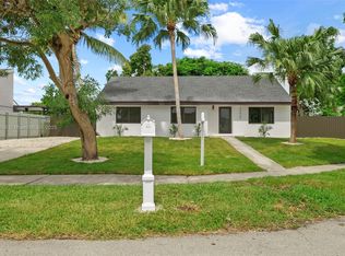 20620 SW 120th Pl, Miami, FL 33177