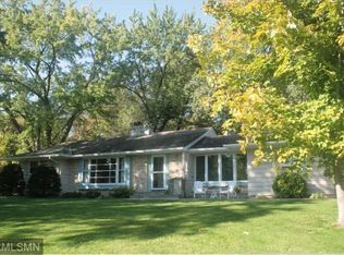 3200 Chase Dr, Minnetonka, MN 55305