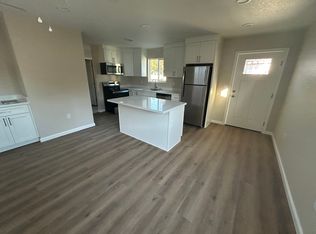 66 N Minaret Ave, Turlock, CA 95380