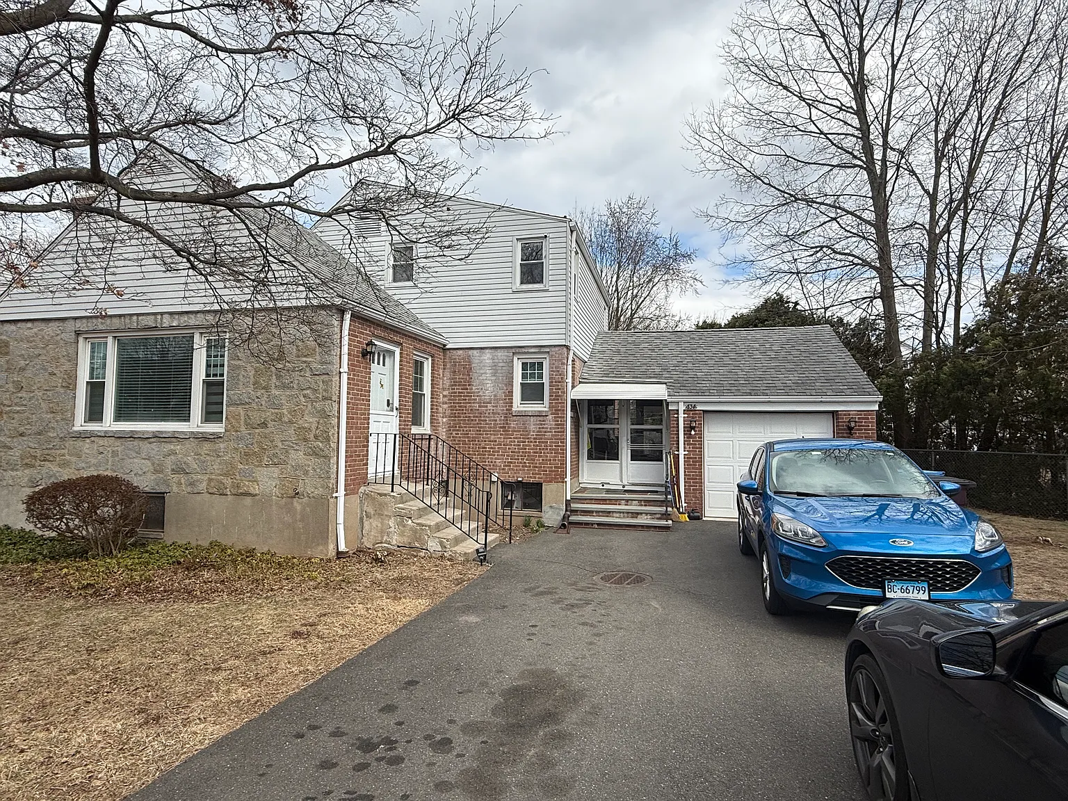 134 Vance St — Photo 1