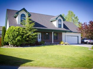 320 N Red Fox Dr, Ammon, ID 83401