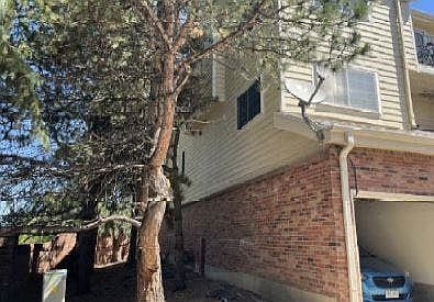 4th image of 13702 E Lehigh Ave