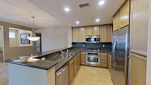 32 Meridian Dr Photo 1