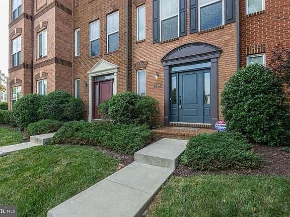 5th image of 1416 Laurel Wood Way